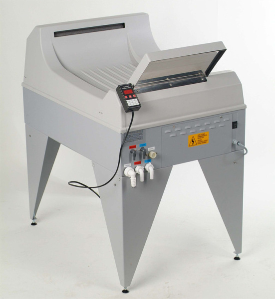 Автоматическая проявочная машина Colenta INDX 900E